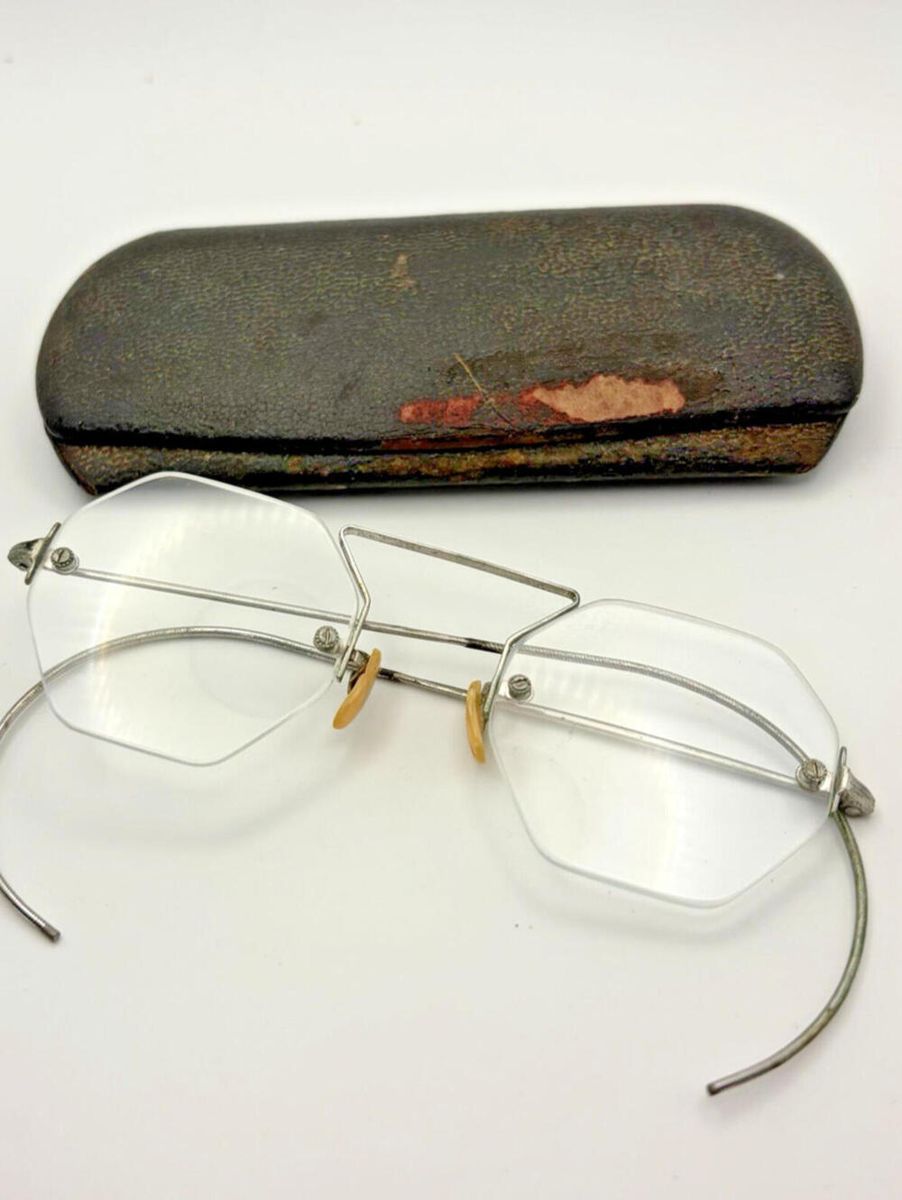Antique Silver Tone Frame Rimless Octagon Eyeglasses with Metal Case